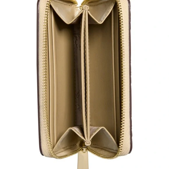 ⭐️MICHAEL KORS⭐️Pale Gold Jet Set Small Zip Around Card Case In Gift Box/NWT - Picture 8 of 9